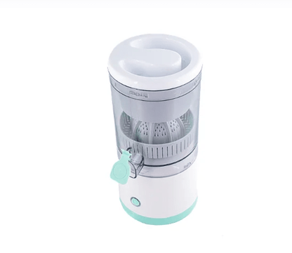 Portable Citrus Squeezer and Presser product photo